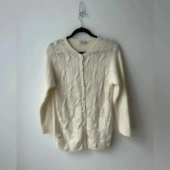 Vintage angora wool cardigan grandmacore patches sweater - Picture 2 of 14